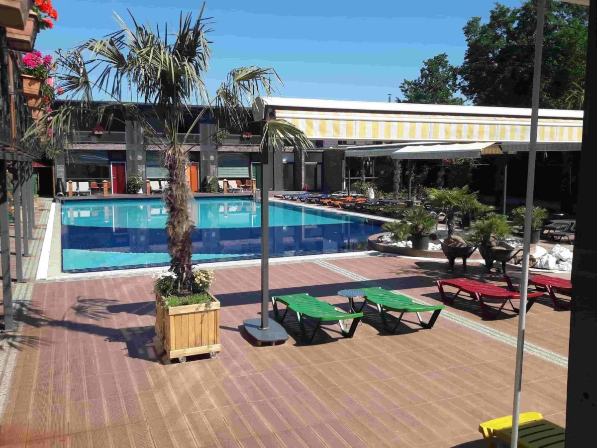 Green House Garden Park Hotel Cumhuriyet Ngoại thất bức ảnh
